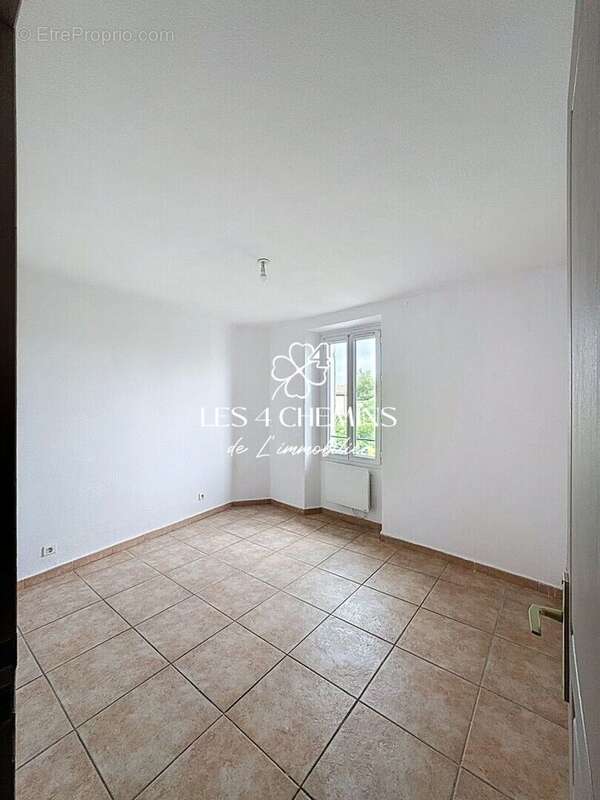Appartement à TRETS