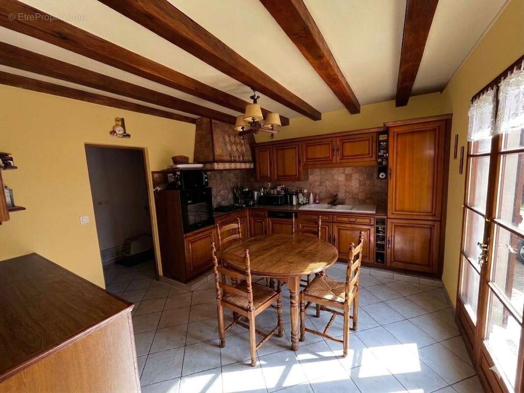 Maison à CHATEAUFORT