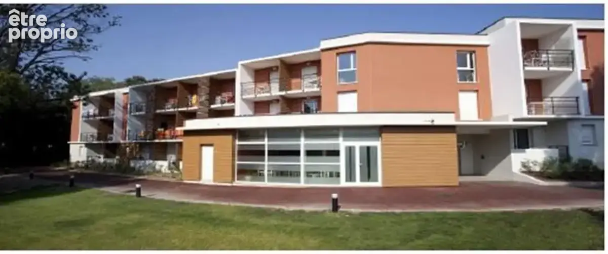 Appartement 36 m² à Beziers  - photo 2