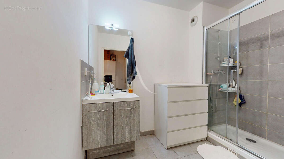 Appartement à ROSNY-SOUS-BOIS