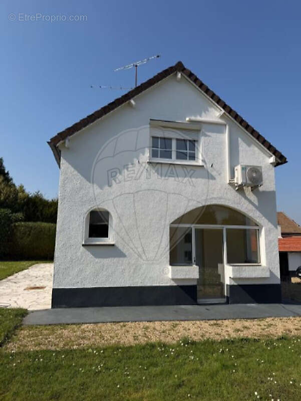 Maison à MAROLLES-SUR-SEINE