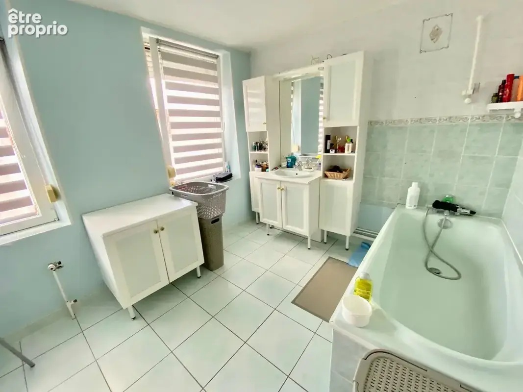 Vaste maison en centre ville à hautmont à vendre - photo 8