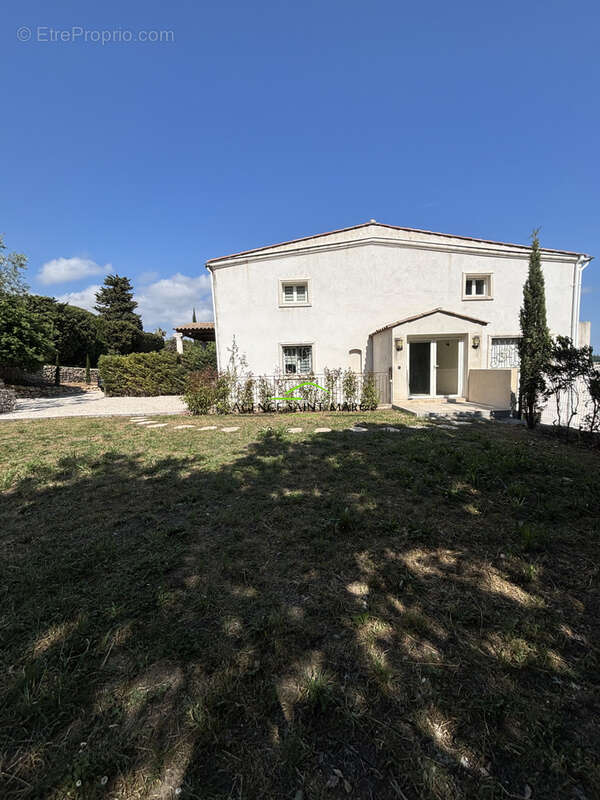 Appartement à GRASSE