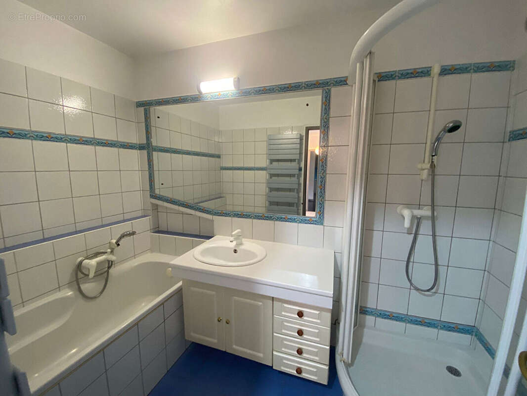 Appartement à BONNEVILLE