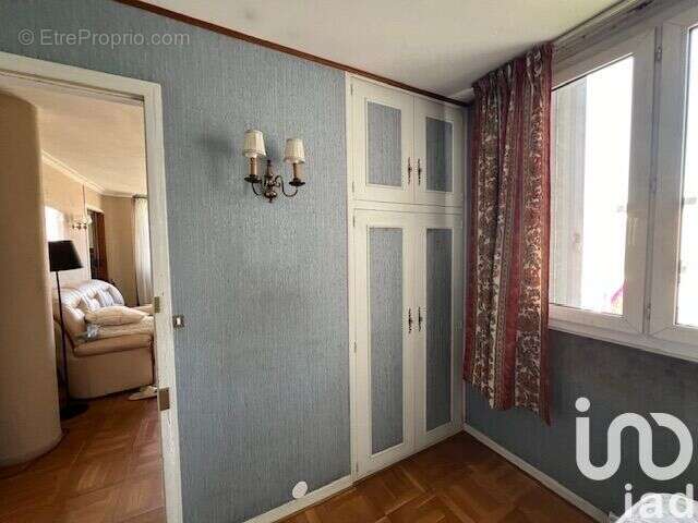 Photo 6 - Appartement à SAINT-DENIS
