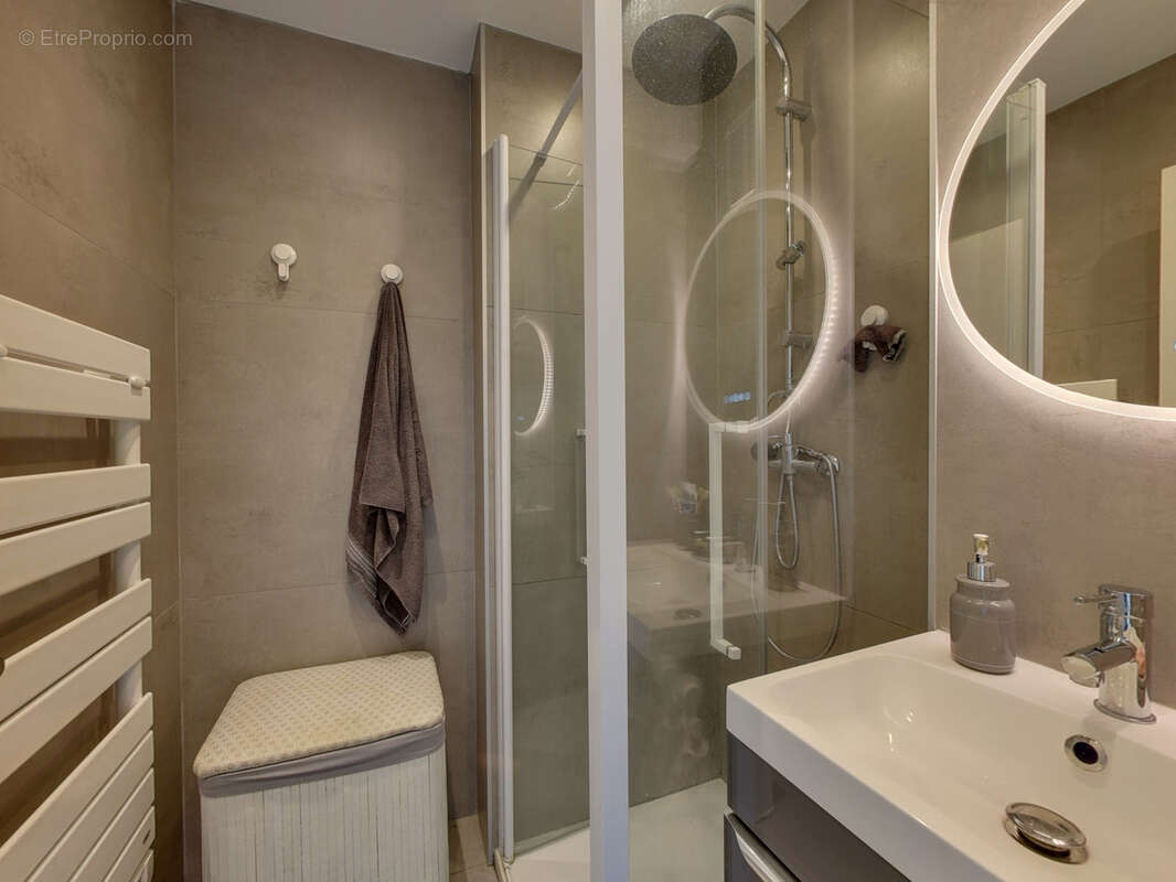 Appartement à ECHIROLLES