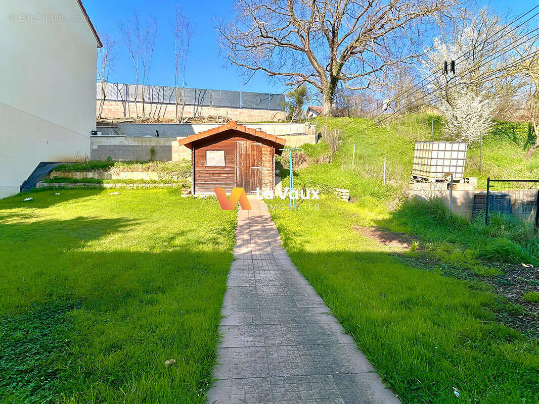 Maison à NEUVES-MAISONS
