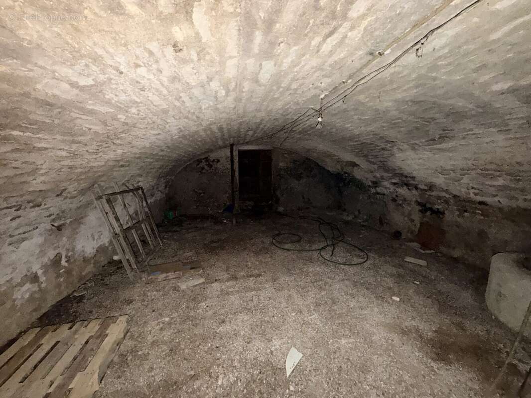 Appartement à THIAUCOURT-REGNIEVILLE