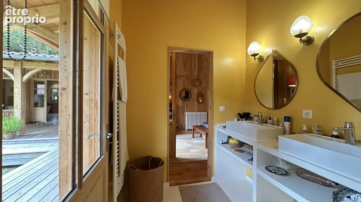 Ensemble immobilier dont villa ossature bois de type t4 de 165  +  dependance de 120 m2 - photo 20