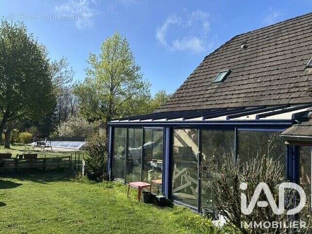 Maison 159 m² à Correze  - photo 4