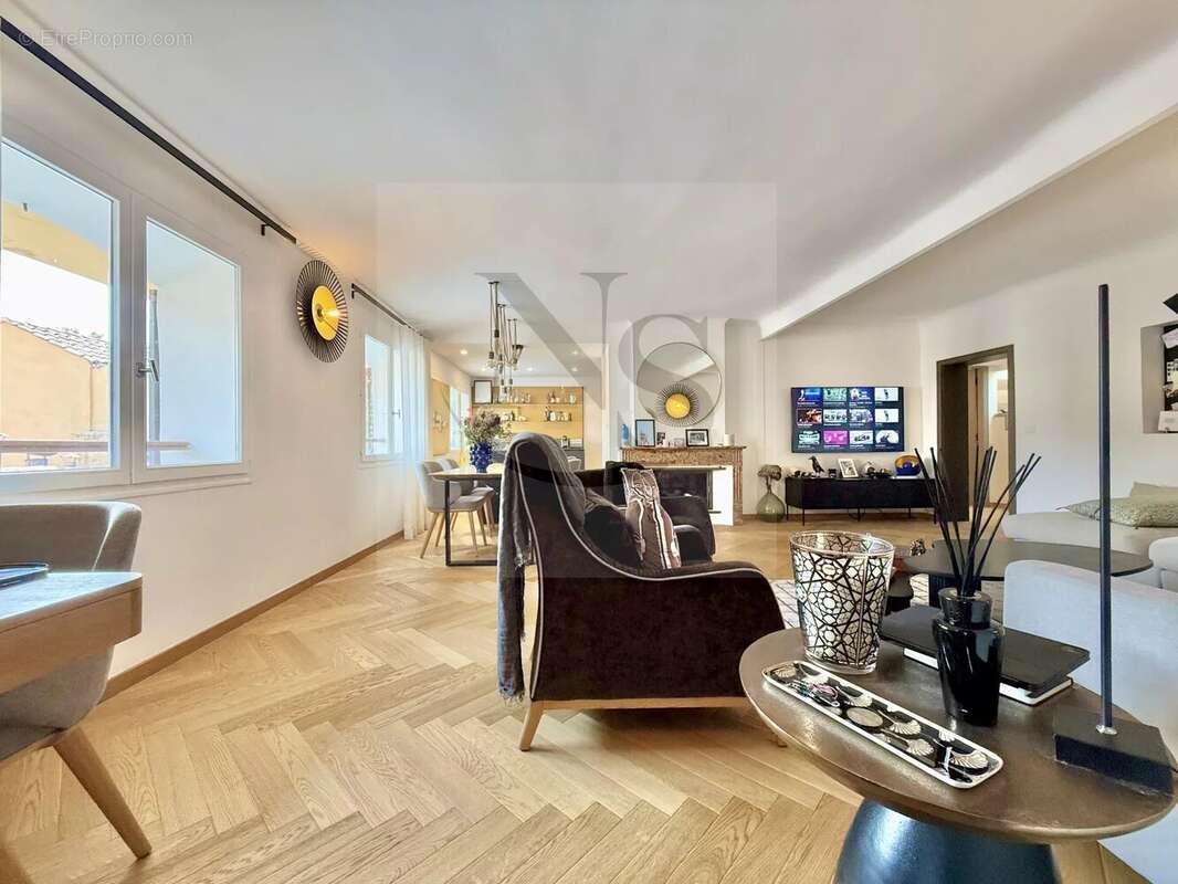 Appartement à AIX-EN-PROVENCE