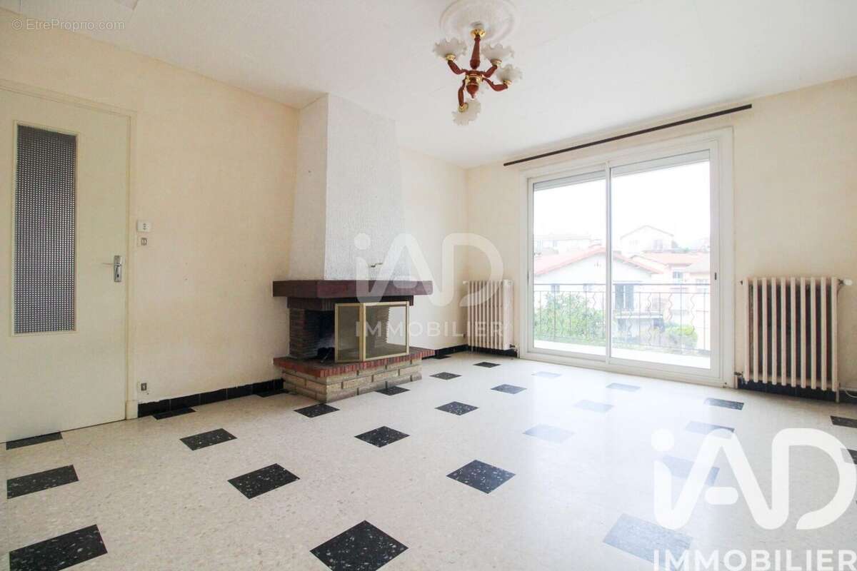 Photo 2 - Maison à MILLAU