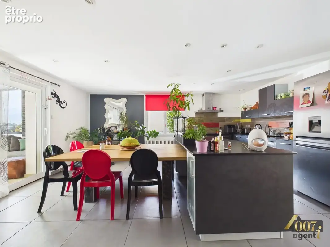 Maison 149 m² à Montmelian  - photo 3