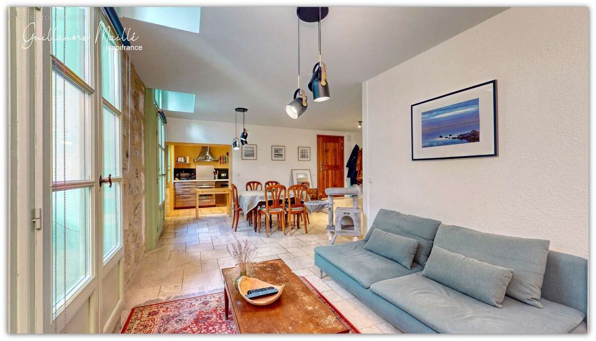 Exclusivité - Appartement T3 rénové de 75m² - PEZENAS (34120) - photo 6