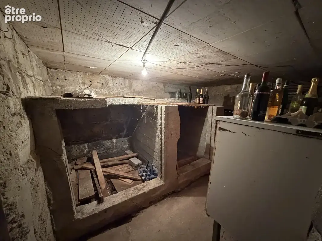 Maison de 202 m2 à rénover - Chaffois (25300) - photo 17