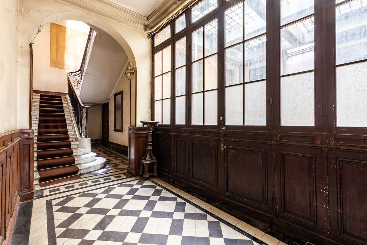 Appartement à BORDEAUX