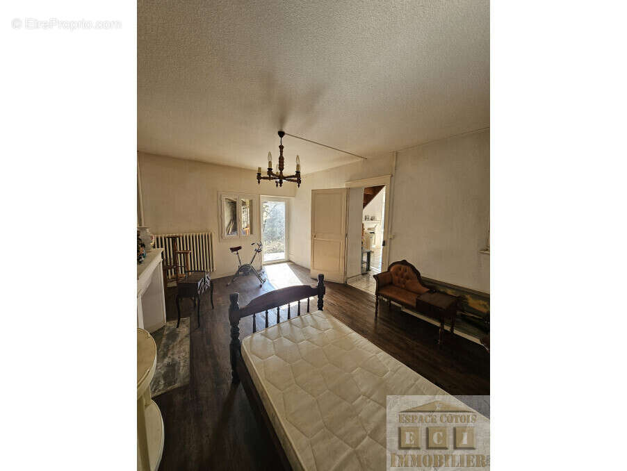 Maison à LA COTE-SAINT-ANDRE