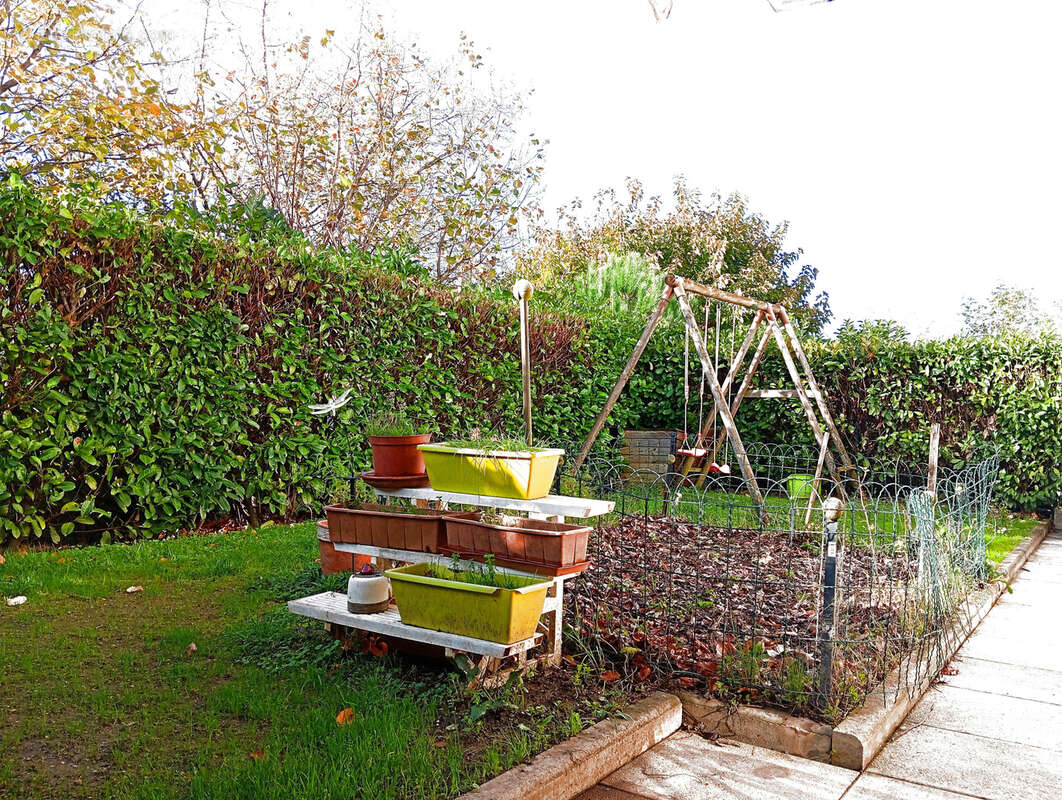 Appartement à RILLIEUX-LA-PAPE