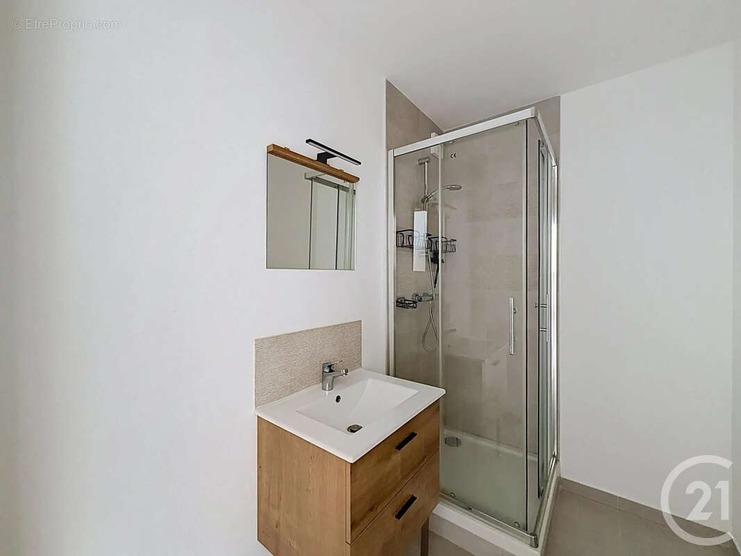 Appartement 92 m² à Avon  - photo 11