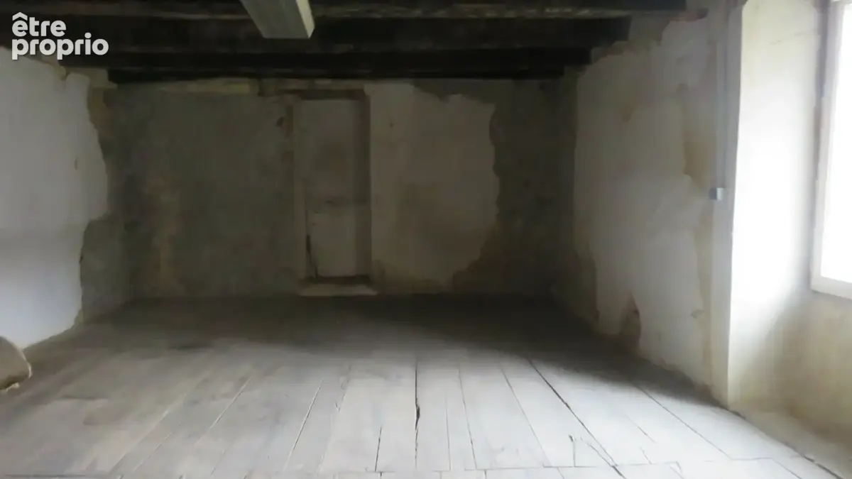 Maison avec une cour privative - Village Siant Raphael (proche Excideuil) - photo 6