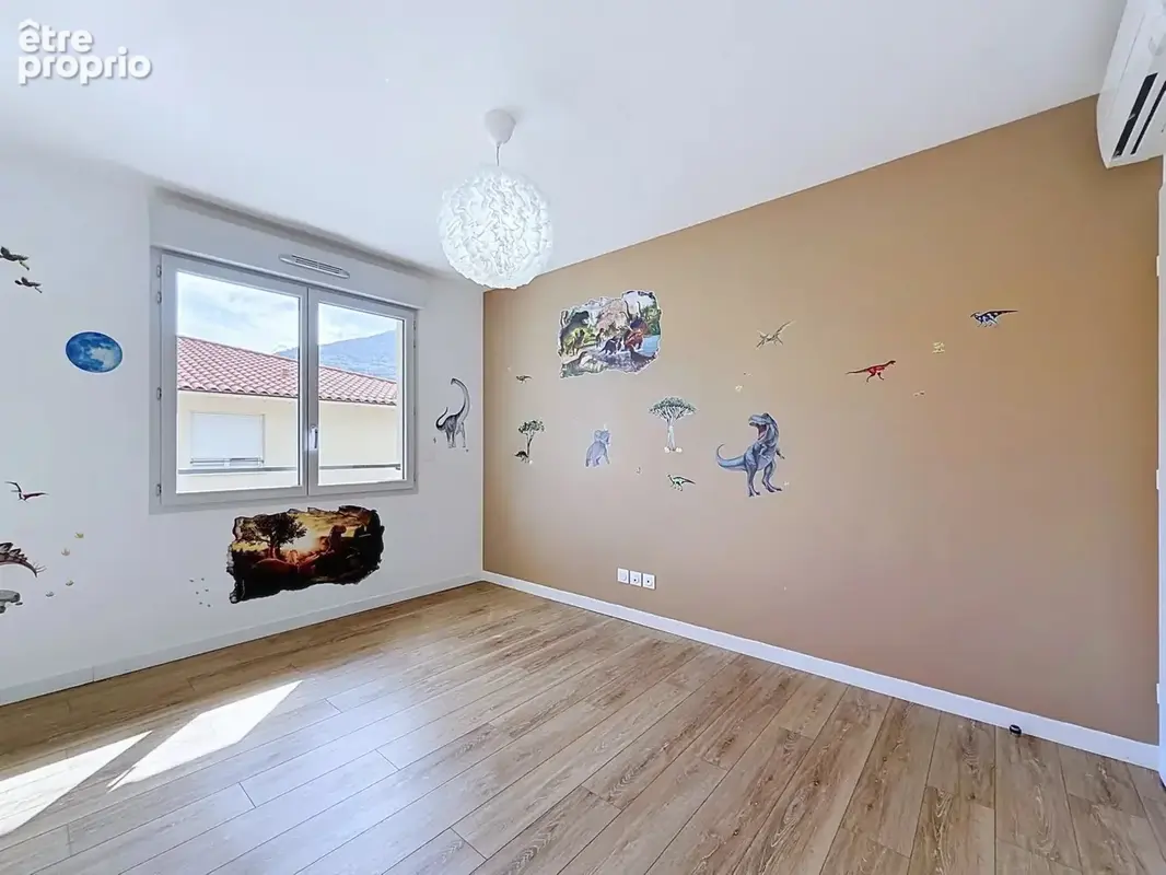 Appartement 4 pièces en dernier étage avec terrasse et double garage - photo 8