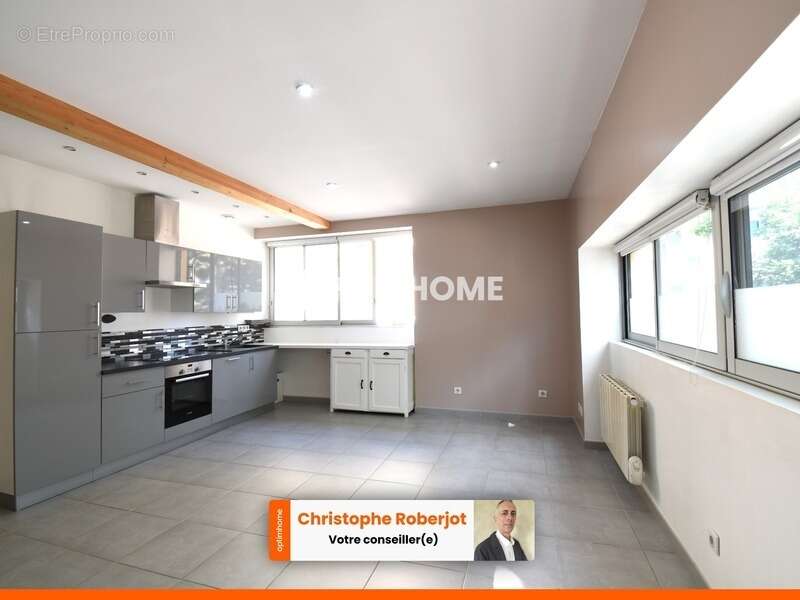 Appartement atypique en hyper centre !!! - photo 6