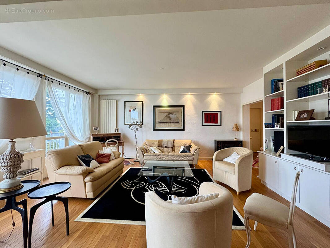 Appartement à LAVAL