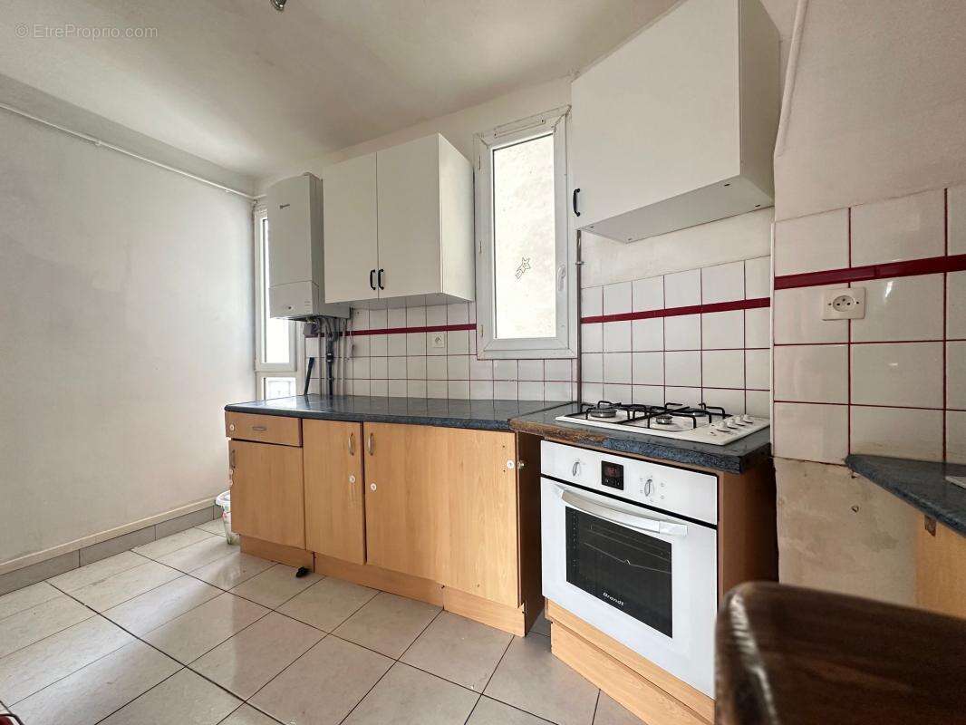 Appartement à IVRY-SUR-SEINE