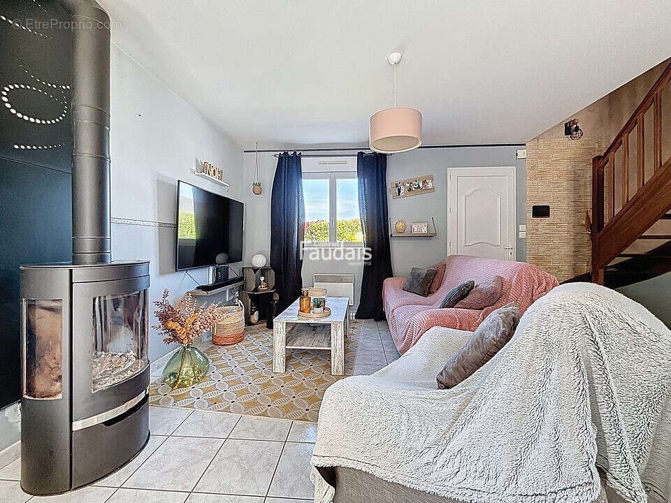 Maison 100 m² à Carentan  - photo 7