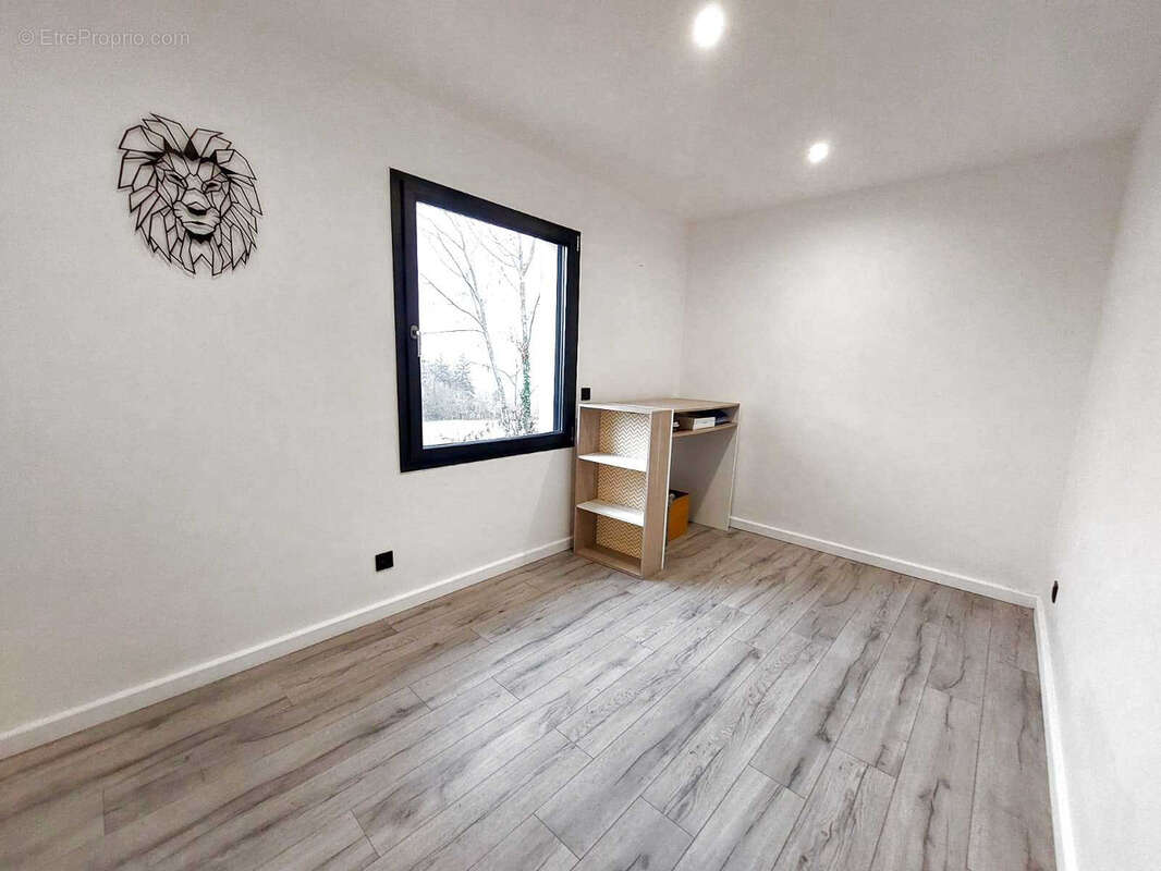 Maison à LA CHAPELLE-D&#039;AUREC