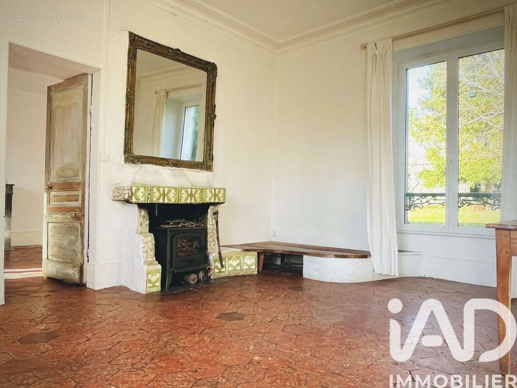 Photo 3 - Maison à NANTEAU-SUR-ESSONNE