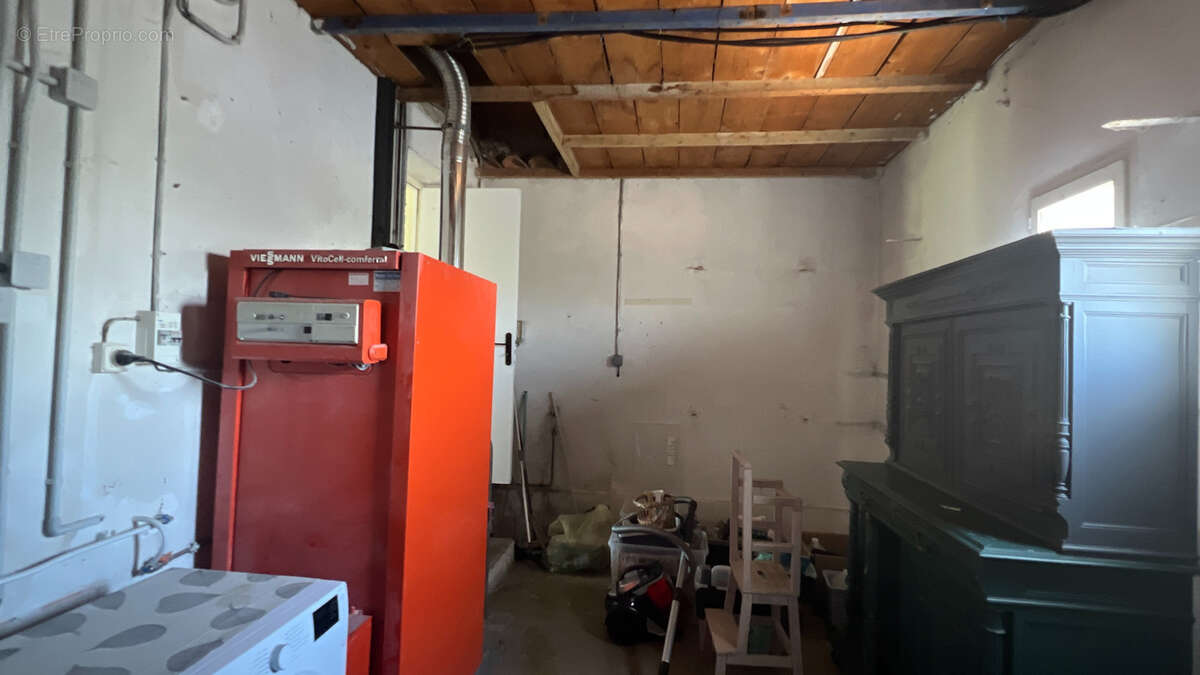 Maison à PERNES-LES-FONTAINES