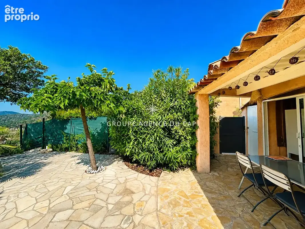 A vendre aux issambres appartement vue mer sur le golf de saint-tropez - photo 12