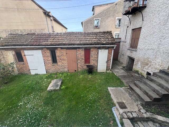 Appartement à DOURDAN