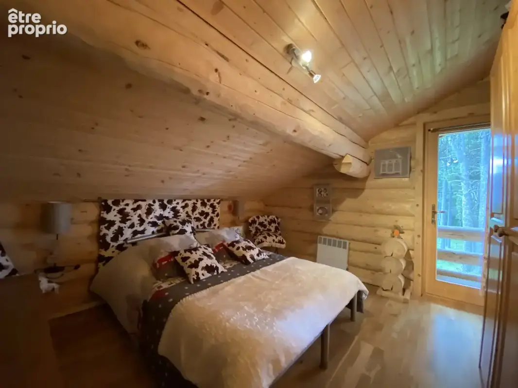 SUPERBOLQUERE - Vente Joli chalet en fustes dans la forêt - photo 18