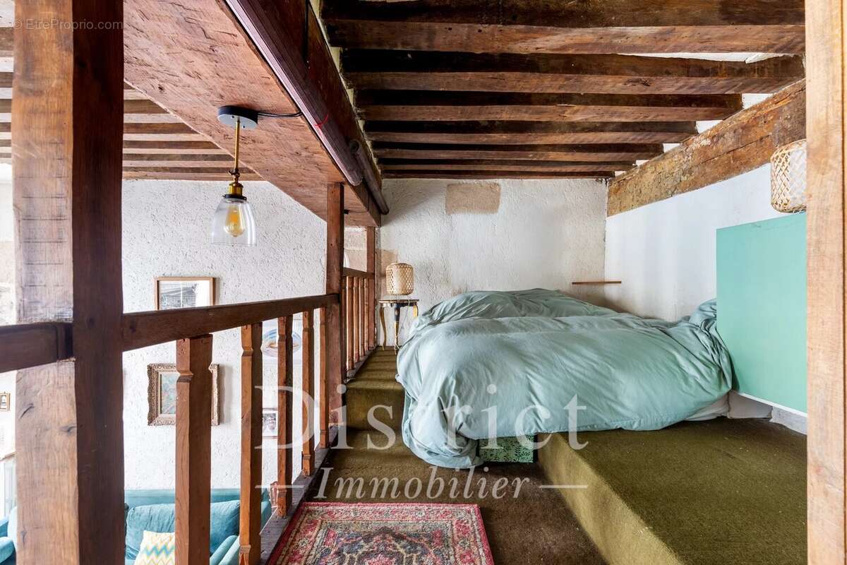 Appartement à PARIS-6E