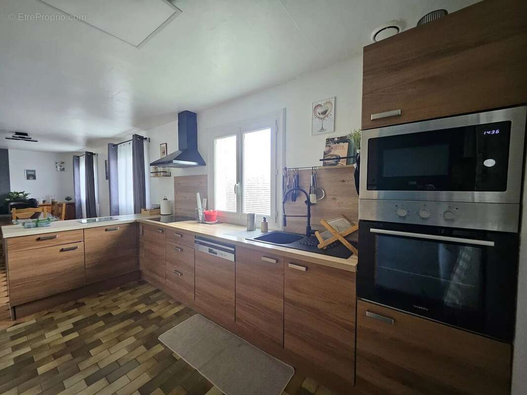 Maison à VAL-DE-REUIL