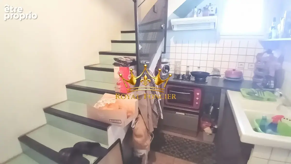Accès à l'étage 