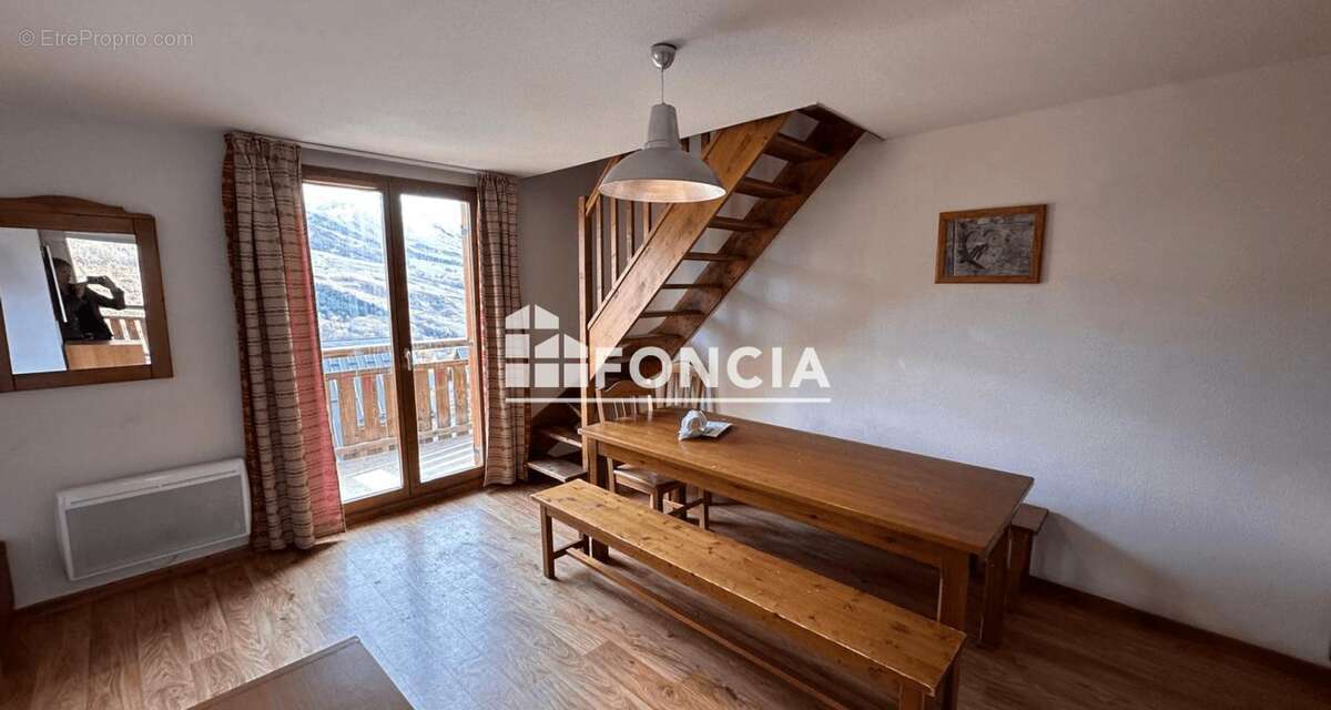 Appartement à ALBIEZ-MONTROND