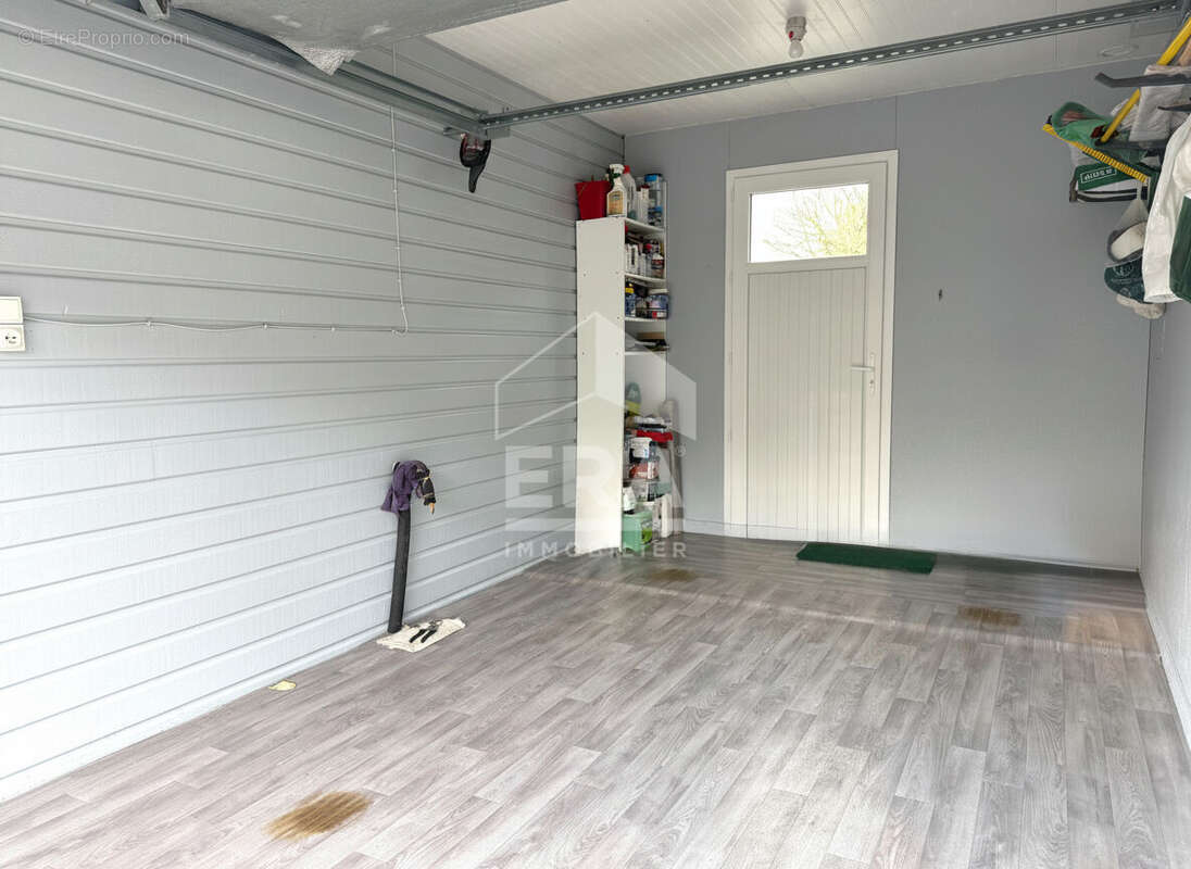 Maison à AIX-EN-ISSART