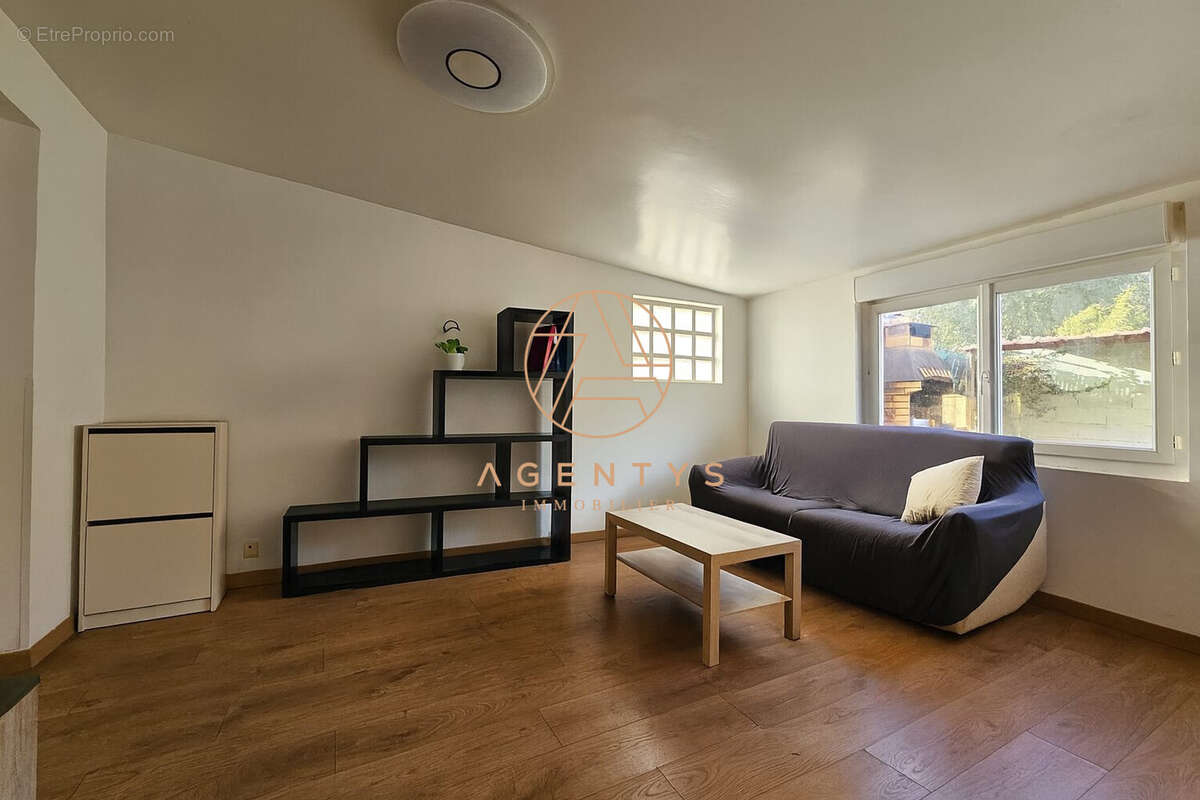 Maison à CHAMPIGNY-SUR-MARNE