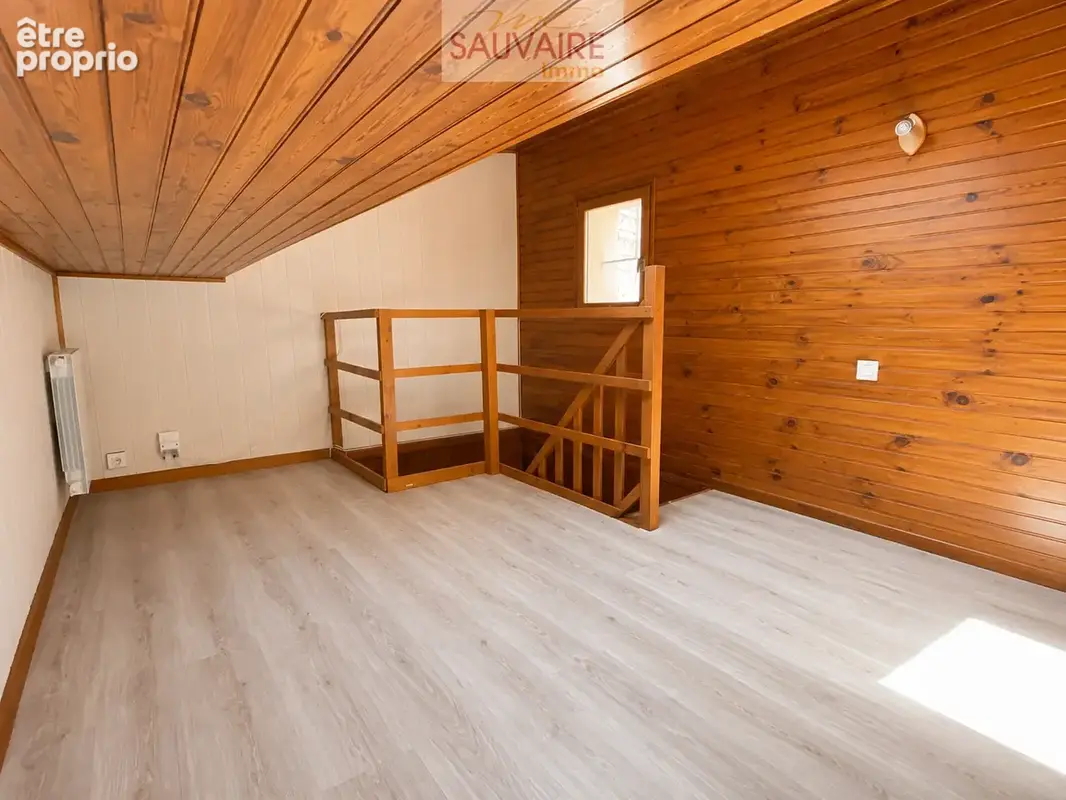 Idéal primo-accédant - Maison de village, R+2 au cœur de Saint-Laurent - photo 15