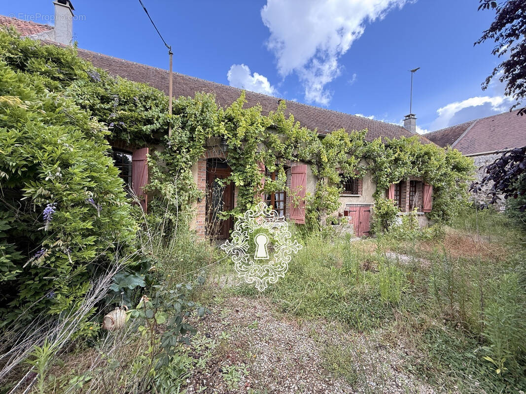 Maison à DONNEMARIE-DONTILLY