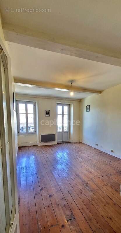 Appartement à SAINT-CLAR