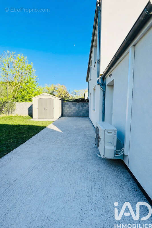 Photo 7 - Maison à FLEURY-LES-AUBRAIS