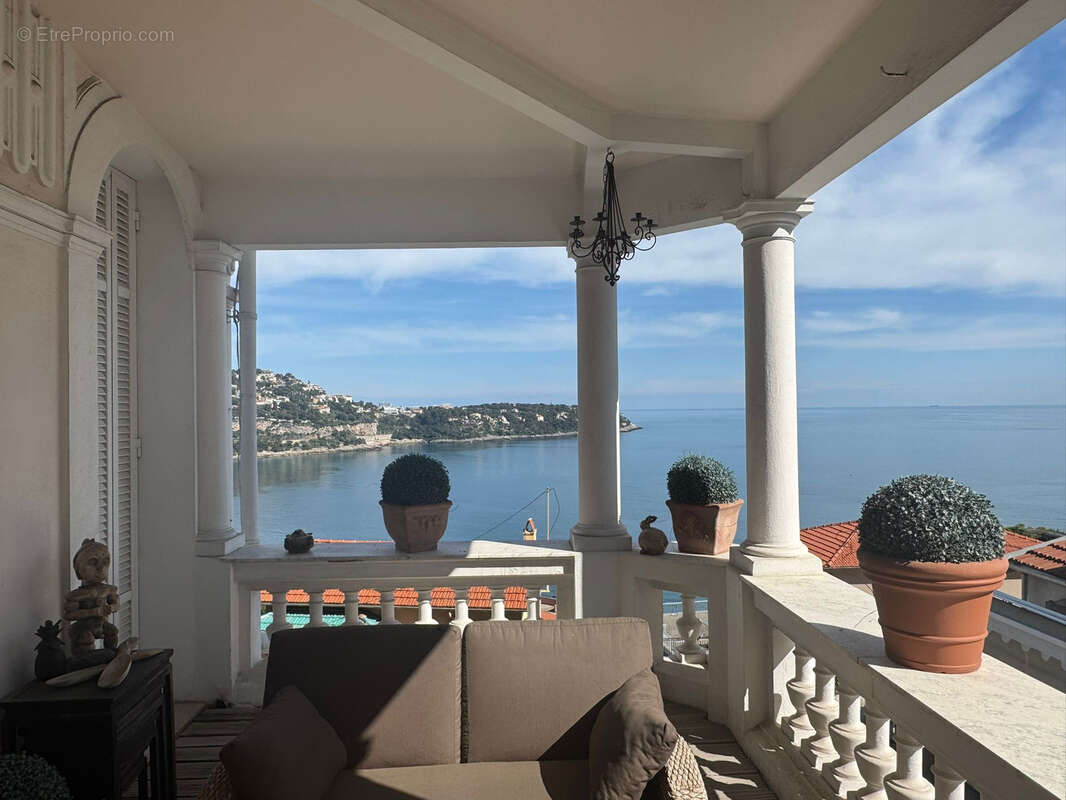 Maison à ROQUEBRUNE-CAP-MARTIN