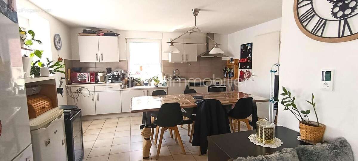 Appartement à SAINTE-CROIX-EN-PLAINE