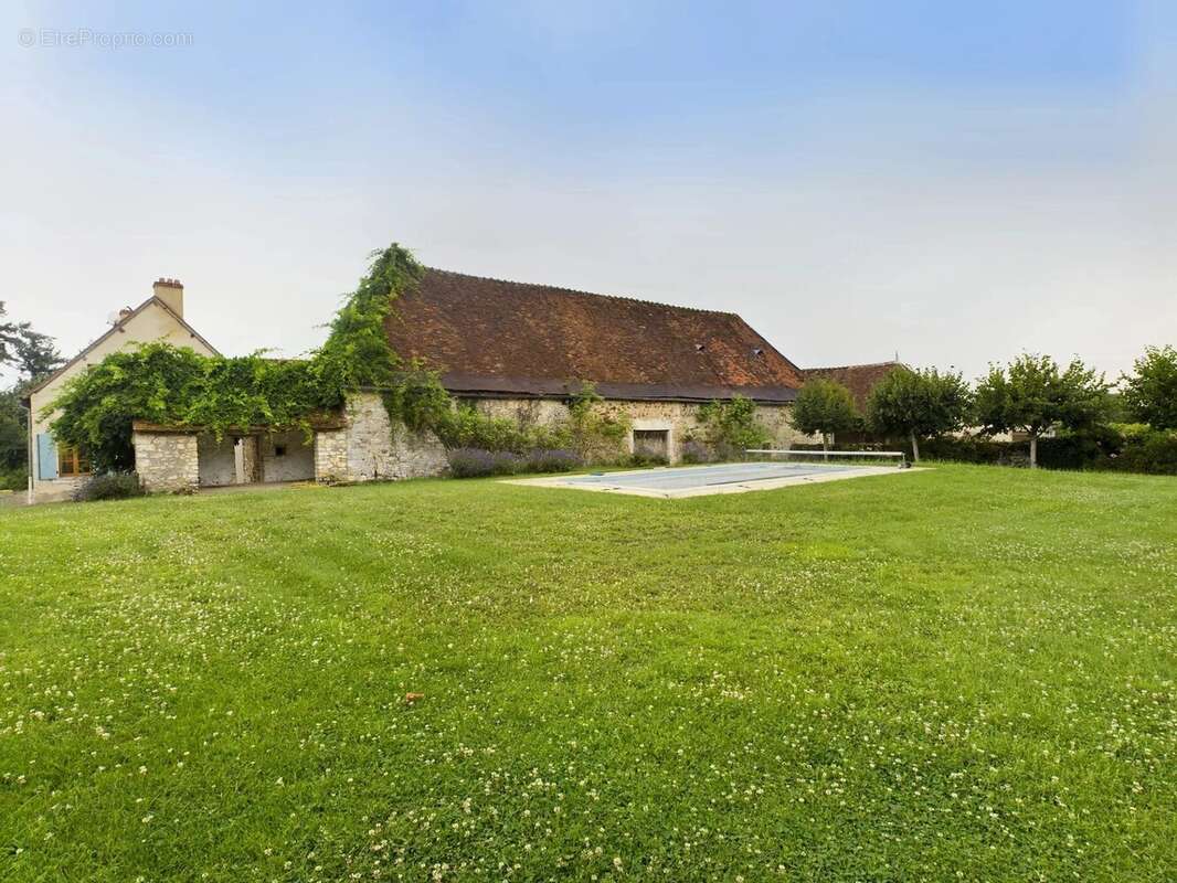 Maison à SAINT-GAULTIER