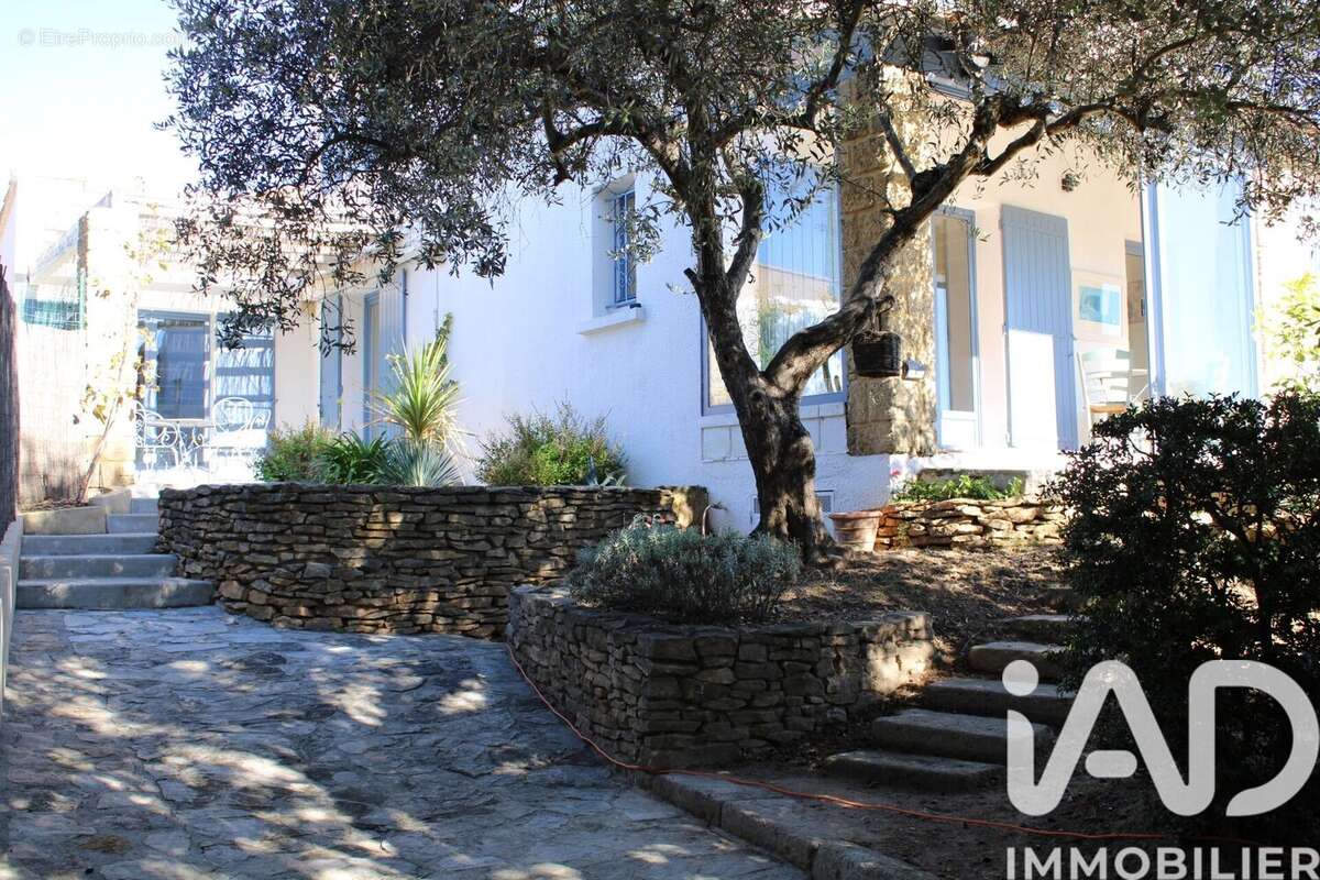 Photo 2 - Maison à SAINT-MAXIMIN