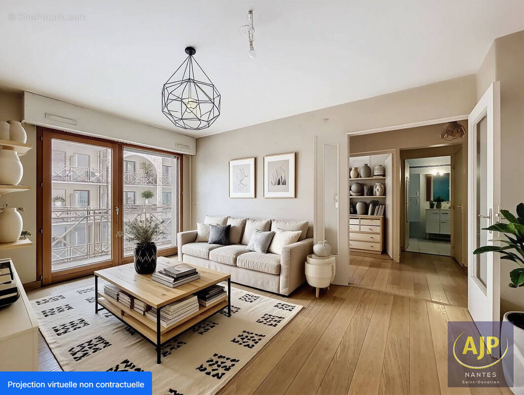 Appartement à NANTES